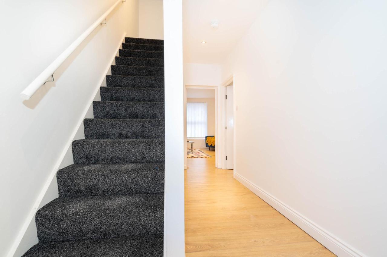 Three Bedroom Apartment- One Choice Stays Serviced Accommodation- Jewellery Quarter Birmingham Exterior foto